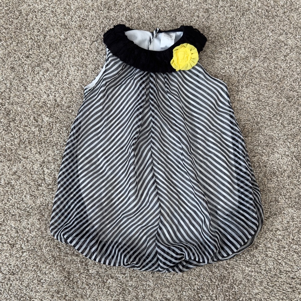 Baby Essentials baby girl black white stripped one piece romper outfit 24 months